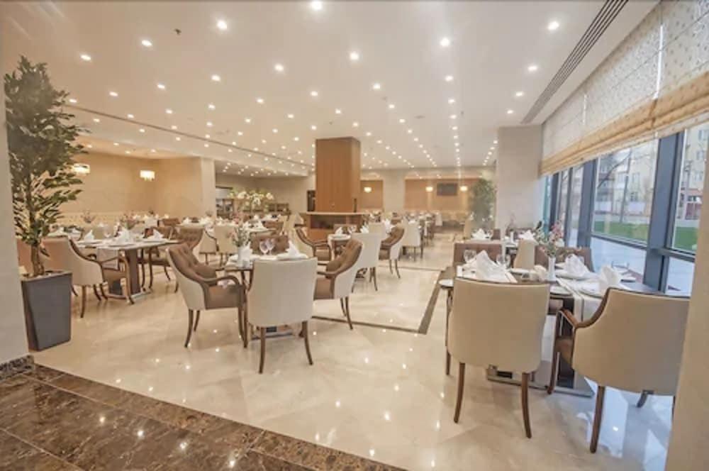 Margi Hotel Edirne Exterior foto Restaurant